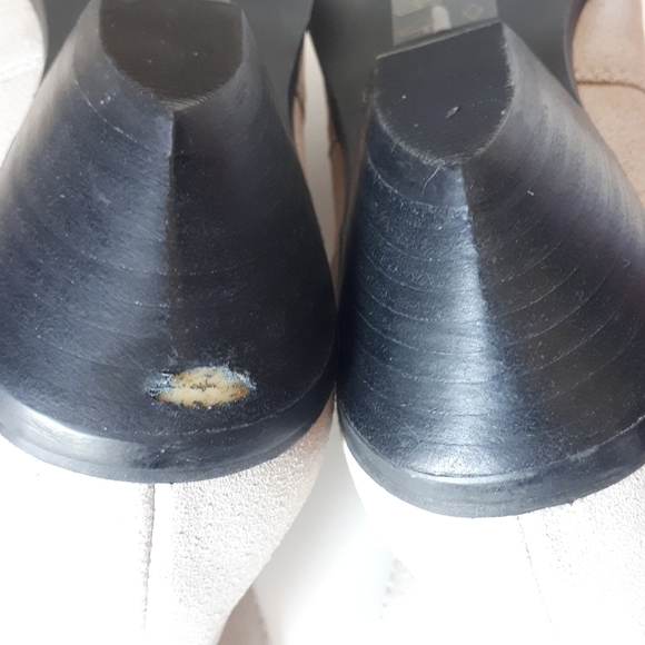 Shelly's London Silver Pointed Slip On Ankle Boot - Picture 6 of 7